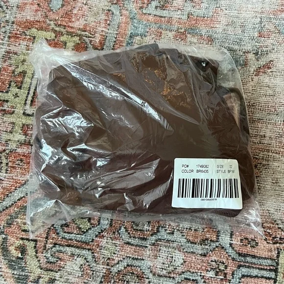 J. Crew O-Ring V-Neck One Piece Swimsuit Size 22 NWT Brown - Picture 9 of 9